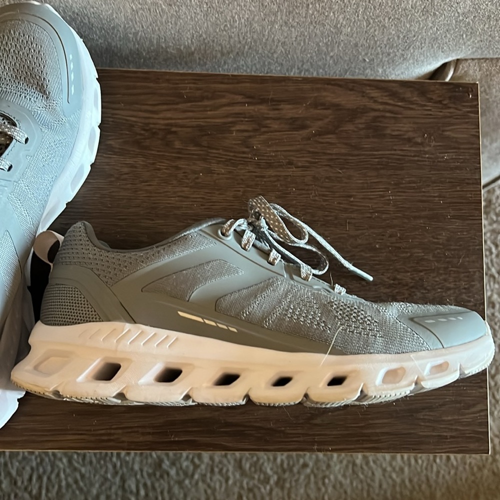 Avia sneakers - Picture 3 of 5